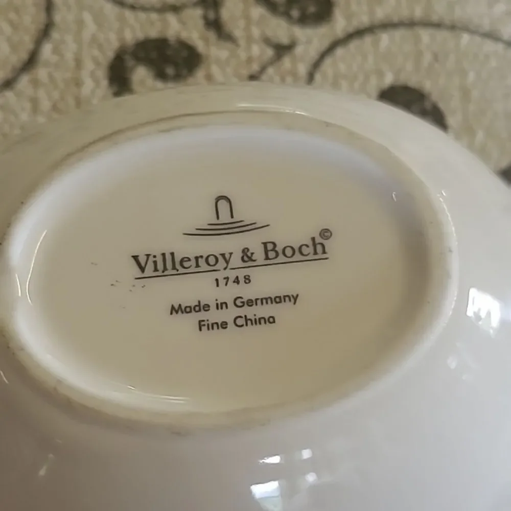 Villeroy & Bosh Elegant Hors D'oeuvre Double Bowl